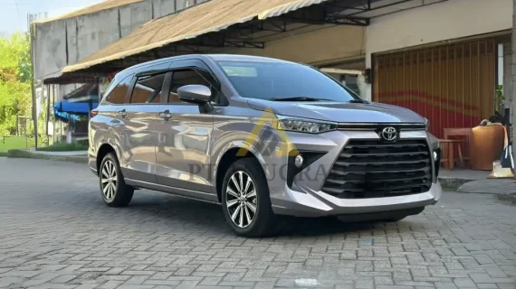 Panduan Lengkap Sewa Avanza Harian vs Bulanan: Mana yang Lebih Hemat untuk Kebutuhan Anda?