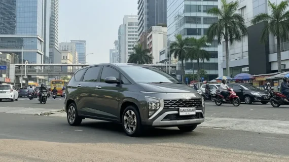 Rental Mobil Limo